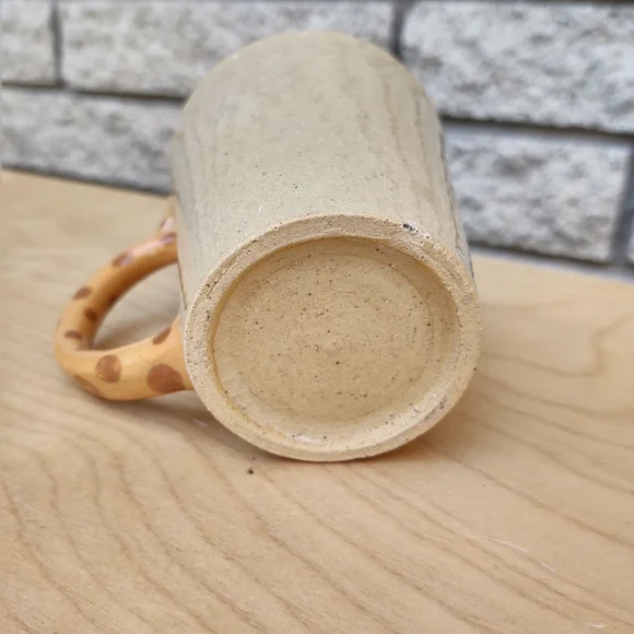 Stoneware Giraffe Mug (or Succulent Pot !) FLAW - Picture 7 of 9